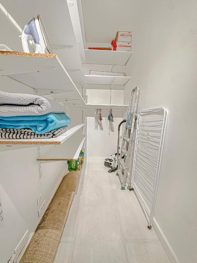 Apartamento Les Portes Du Chateau Beaucairois Beaucaire  Exterior foto
