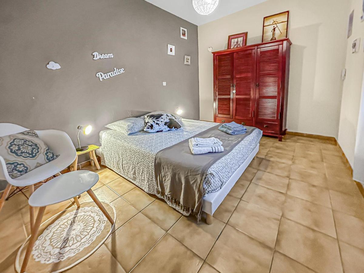 Apartamento Les Portes Du Chateau Beaucairois Beaucaire  Exterior foto