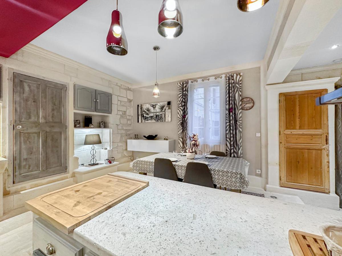 Apartamento Les Portes Du Chateau Beaucairois Beaucaire  Exterior foto